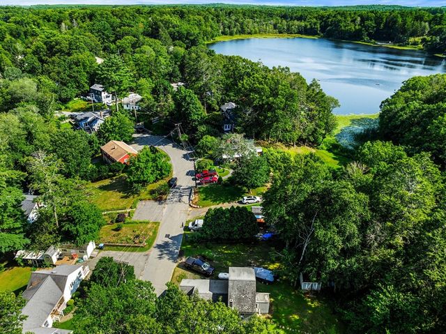 76 Pine Tree Drive, Hamilton, MA 01982