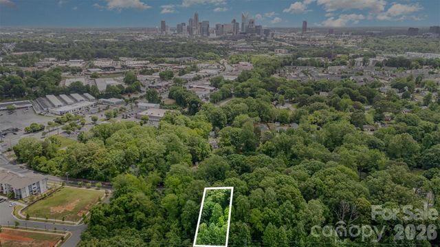 1808 Camp Greene Street, Charlotte, NC 28208