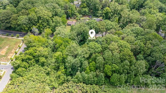 1808 Camp Greene Street, Charlotte, NC 28208