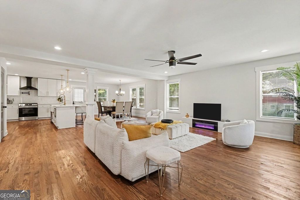 770 Waters Drive SW, Atlanta, GA 30310 — photo 2