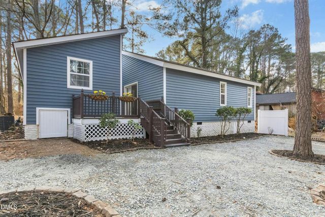 437 Windy Beach, Sanford, NC 27332