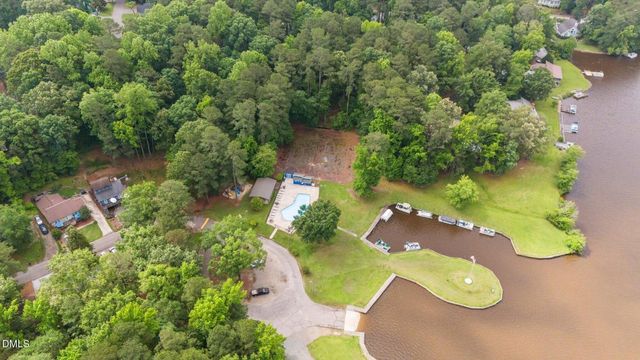 437 Windy Beach, Sanford, NC 27332