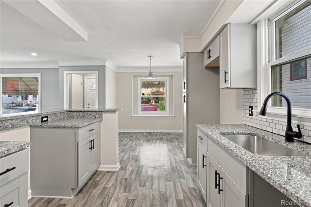 9131 Steel Street, Detroit, MI 48228