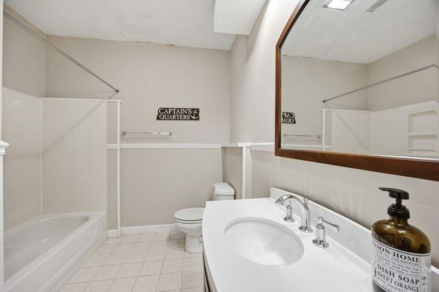118 Broad River Drive, Santee, SC 29142