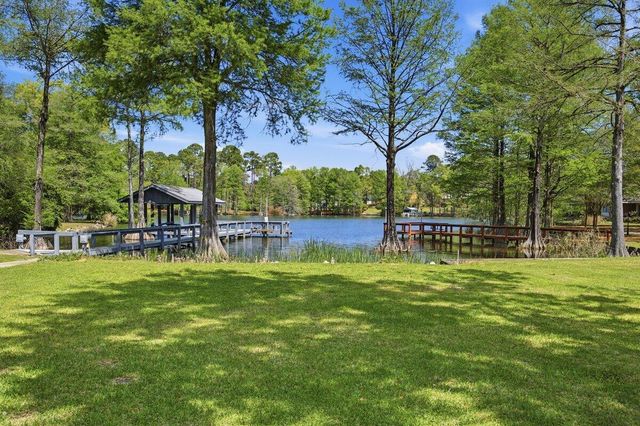 118 Broad River Drive, Santee, SC 29142