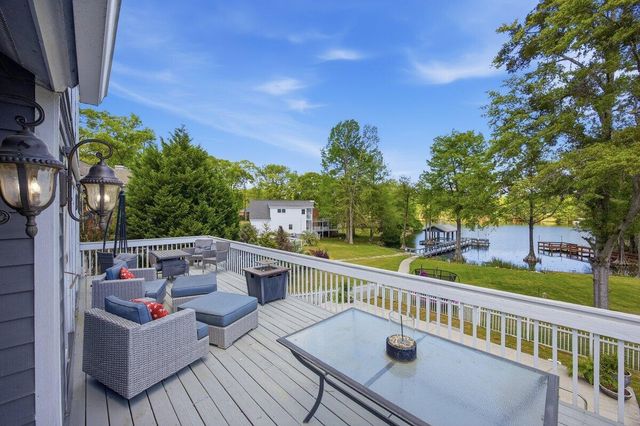 118 Broad River Drive, Santee, SC 29142