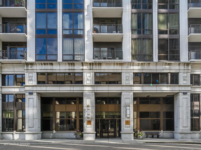 233 E 13TH Street 1209, Chicago, IL 60605