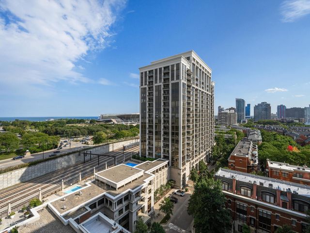 233 E 13TH Street 1209, Chicago, IL 60605