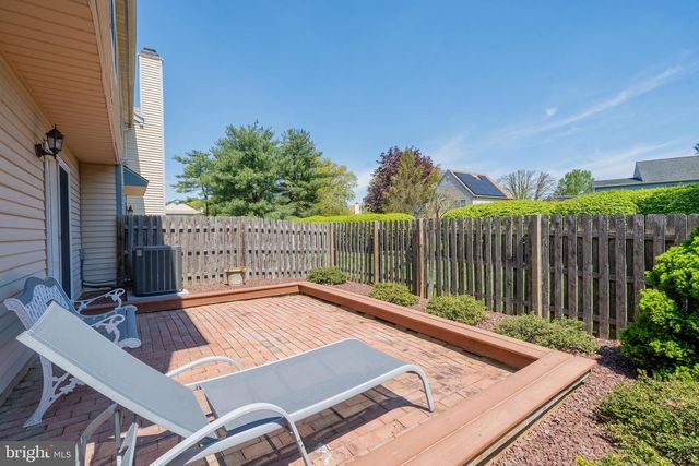 17 FERN CT, Hamilton, NJ 08690