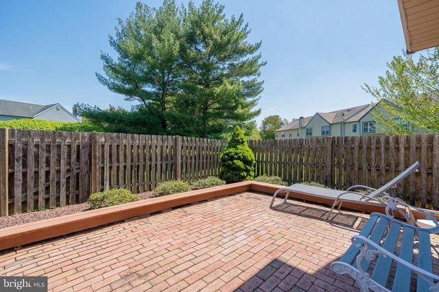 17 FERN CT, Hamilton, NJ 08690