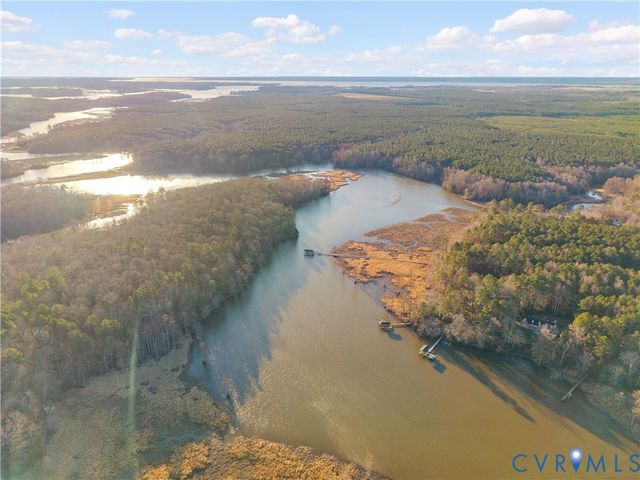 13500 Morris Creek Cres, Charles City, VA 23030