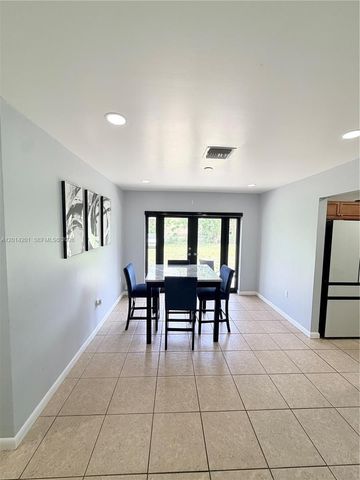 1410 NW 199TH St, Miami Gardens, FL 33169