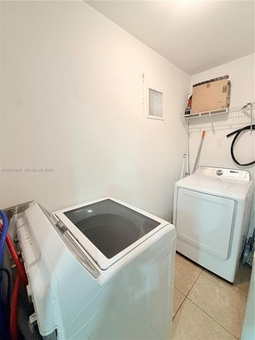 1410 NW 199TH St, Miami Gardens, FL 33169