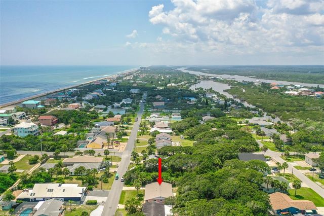 2258 S DAYTONA AVENUE B, Flagler Beach, FL 32136