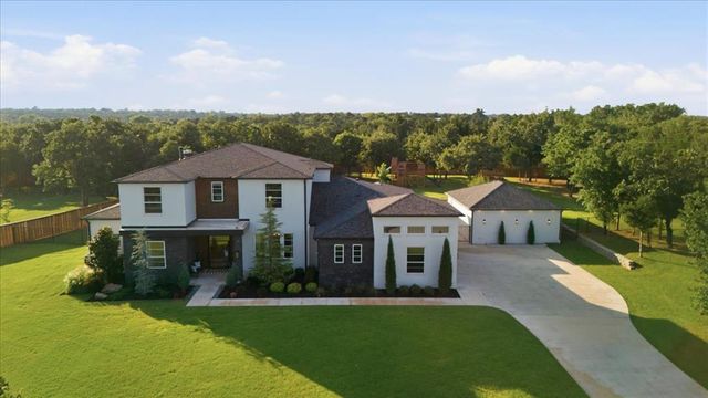 6125 St Pierre Terrace, Edmond, OK 73034