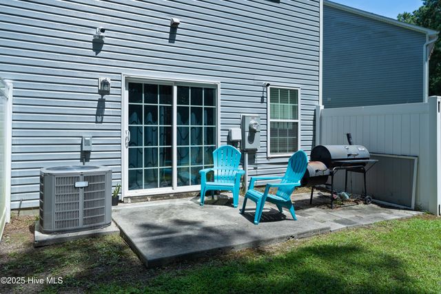 306 Kenan Loop, Jacksonville, NC 28546