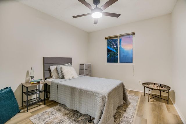 6906 Moonmont DR, Austin, TX 78745