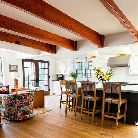 7 N Liberty _, Nantucket, MA 02554