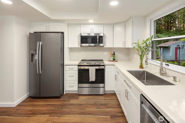 5611 240th Street SE, Woodinville, WA 98072