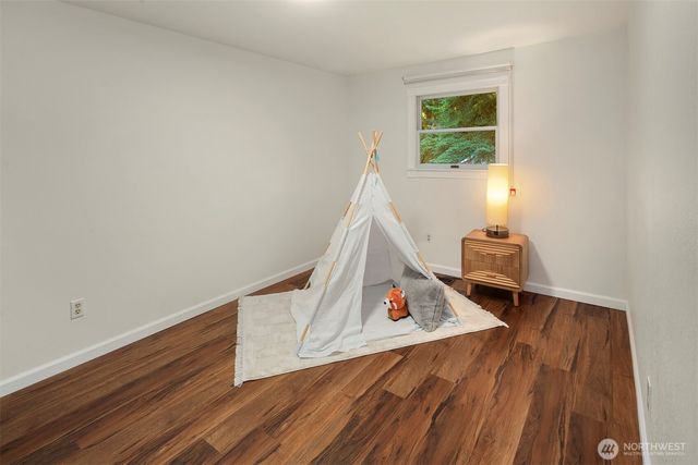 5611 240th Street SE, Woodinville, WA 98072