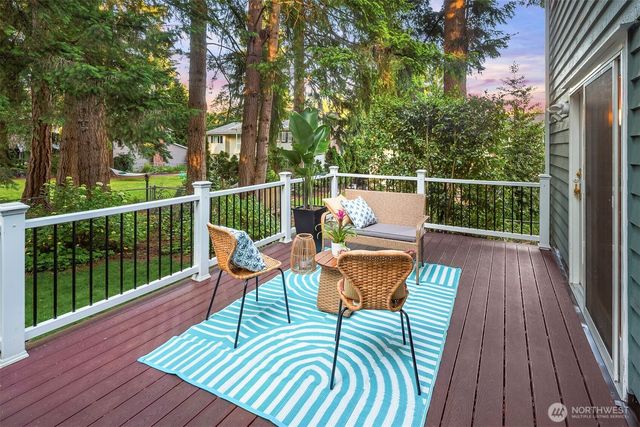 5611 240th Street SE, Woodinville, WA 98072