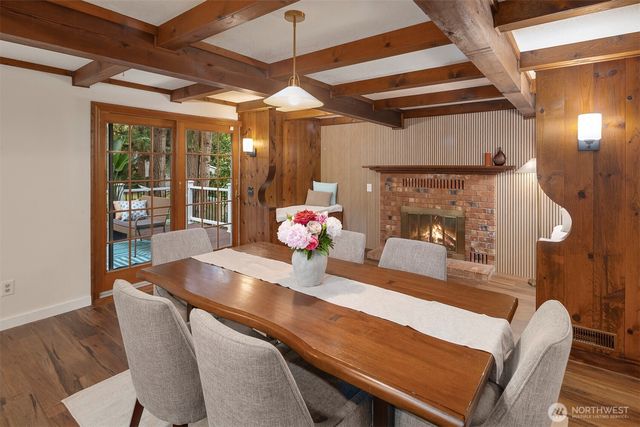 5611 240th Street SE, Woodinville, WA 98072