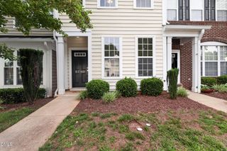 5710 Corbon Crest Lane, Raleigh, NC 27612