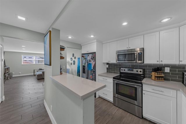 611 NE 14th Avenue 306, Fort Lauderdale, FL 33304