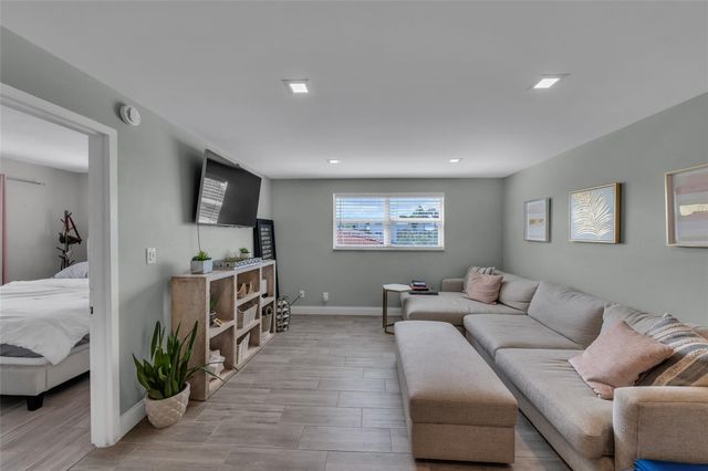 611 NE 14th Avenue 306, Fort Lauderdale, FL 33304