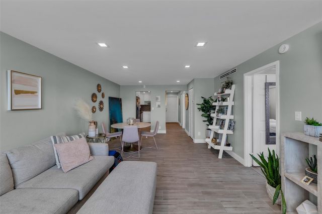611 NE 14th Avenue 306, Fort Lauderdale, FL 33304