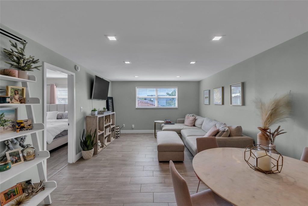 611 NE 14th Avenue 306, Fort Lauderdale, FL 33304