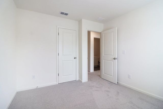 473 Colchester Court, Moncks Corner, SC 29461