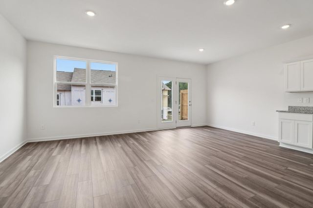 473 Colchester Court, Moncks Corner, SC 29461