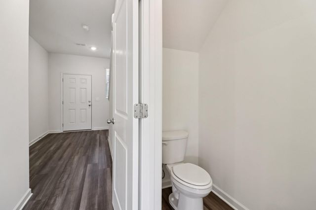 473 Colchester Court, Moncks Corner, SC 29461