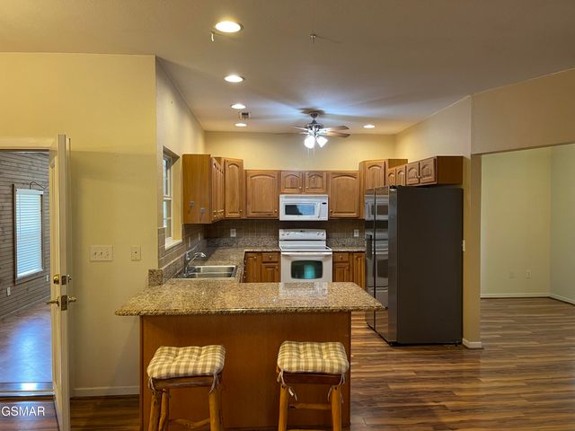 3351 Line Springs Road, Sevierville, TN 37862