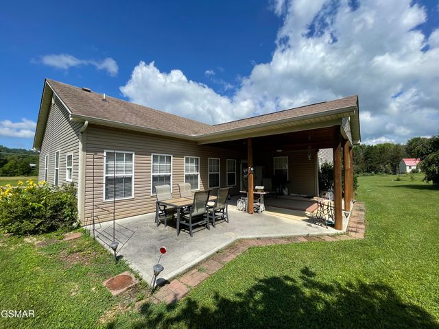 3351 Line Springs Road, Sevierville, TN 37862