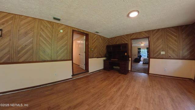 94 MACHELLE Drive, Jacksonville, FL 32220