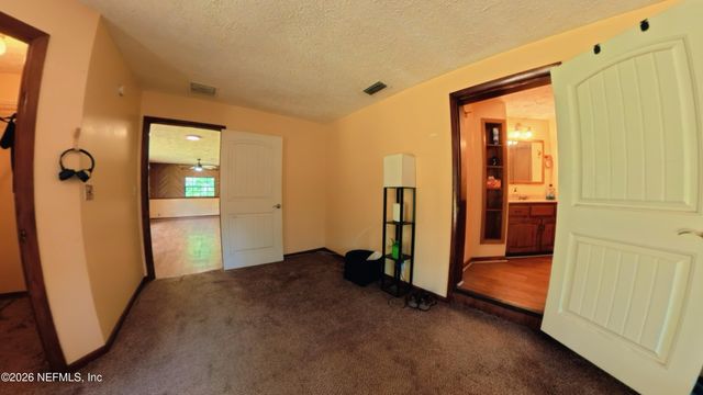 94 MACHELLE Drive, Jacksonville, FL 32220