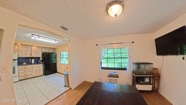 94 MACHELLE Drive, Jacksonville, FL 32220