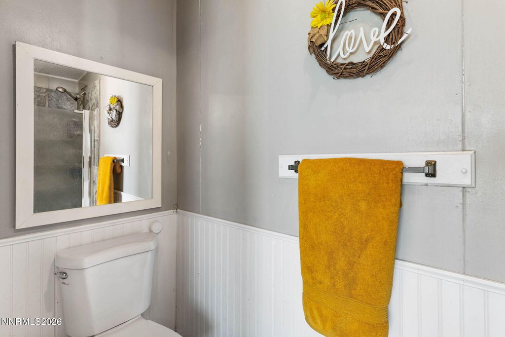 Image 22 of property listing at 25 N Bybee Lane, Yerington, NV 89447