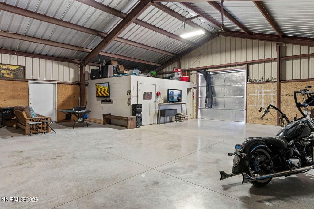 Image 34 of property listing at 25 N Bybee Lane, Yerington, NV 89447