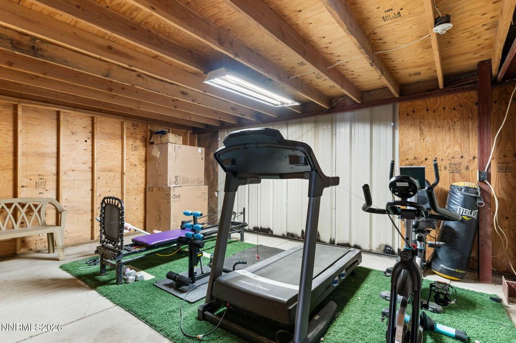 Image 35 of property listing at 25 N Bybee Lane, Yerington, NV 89447