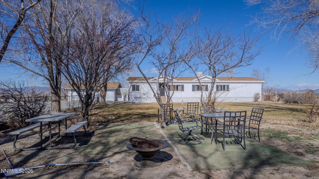 Image 52 of property listing at 25 N Bybee Lane, Yerington, NV 89447