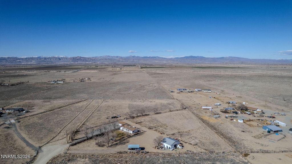 Image 56 of property listing at 25 N Bybee Lane, Yerington, NV 89447