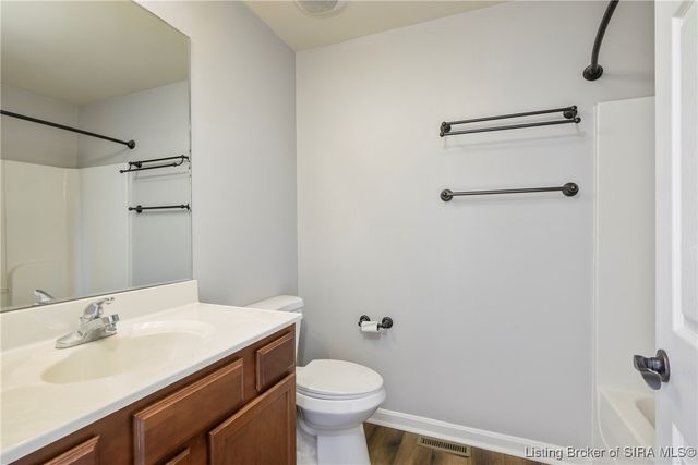 2817 Horse Trail Road, Jeffersonville, IN 47130