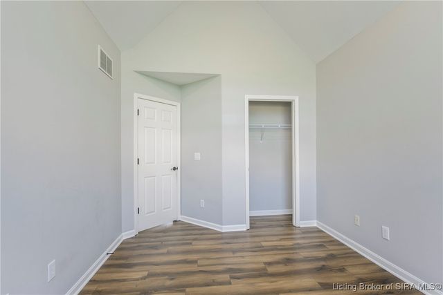 2817 Horse Trail Road, Jeffersonville, IN 47130