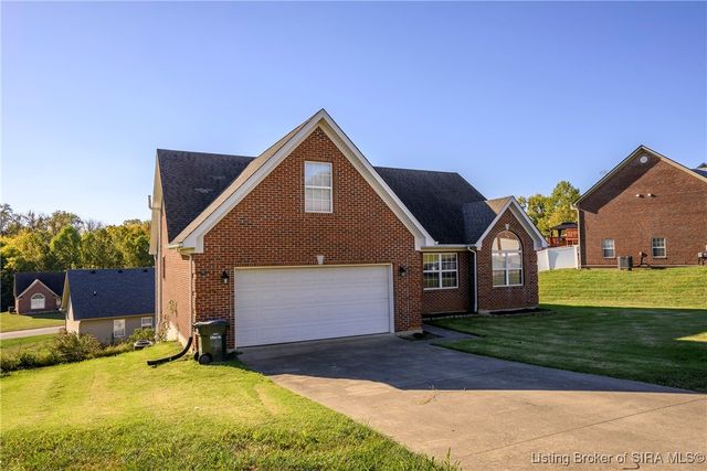 2817 Horse Trail Road, Jeffersonville, IN 47130