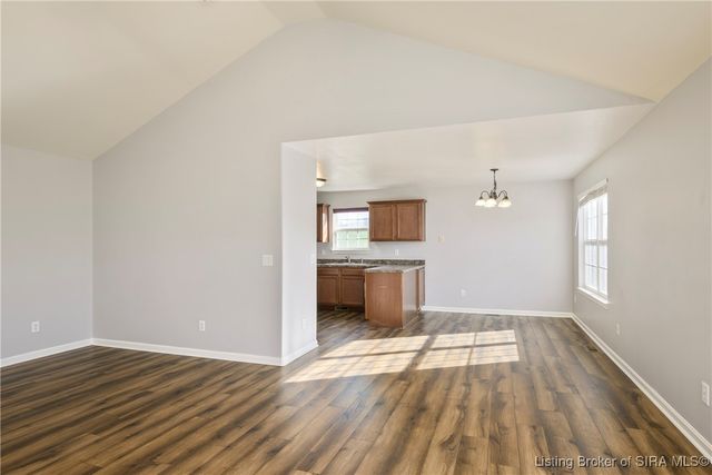 2817 Horse Trail Road, Jeffersonville, IN 47130