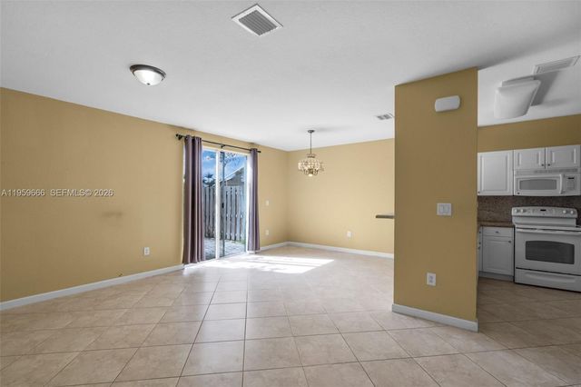 3064 SE 1st Dr 7, Homestead, FL 33033