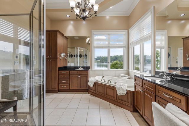 3801 Jackson Bend Drive, Louisville, TN 37777